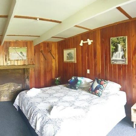 Blackfern Lodge Waimiha Dış mekan fotoğraf